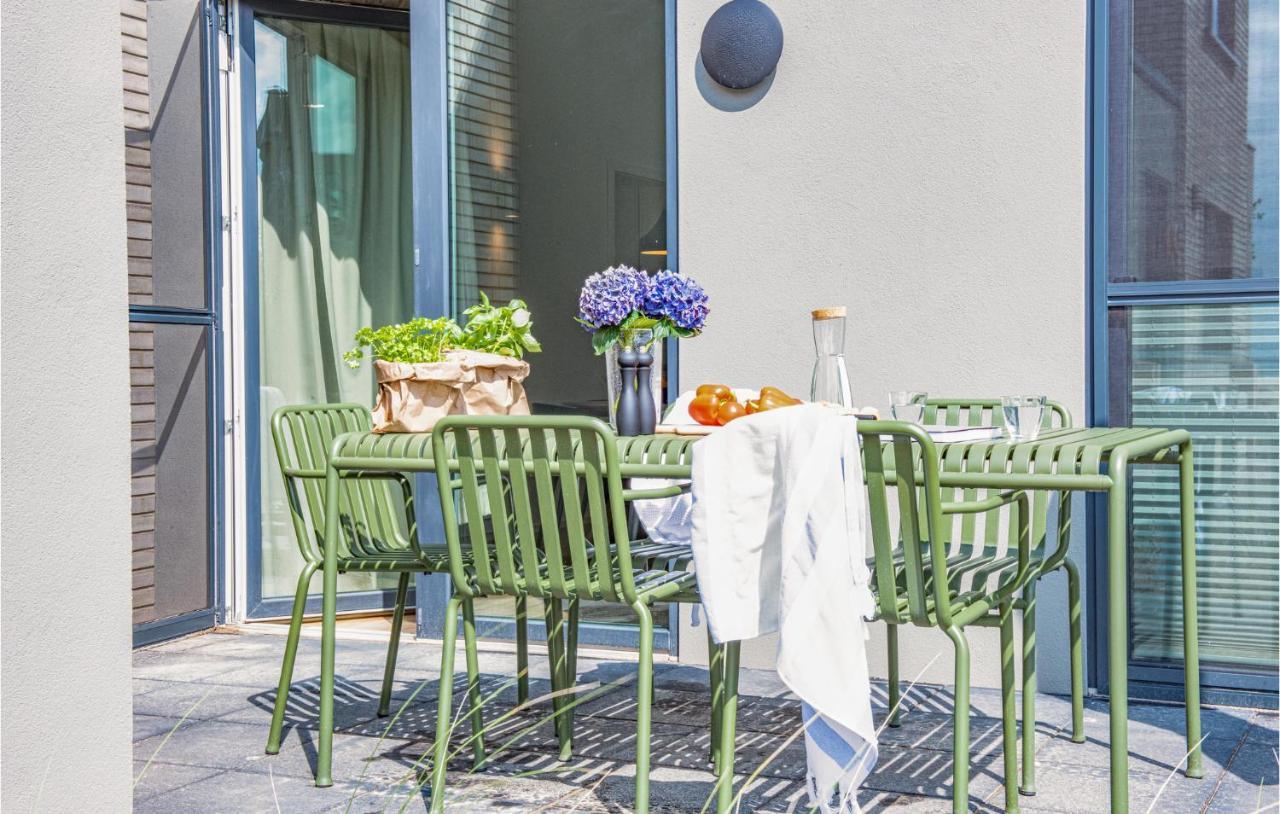 Gorgeous Home In Lembruch-Duemmer See With Kitchen Luaran gambar