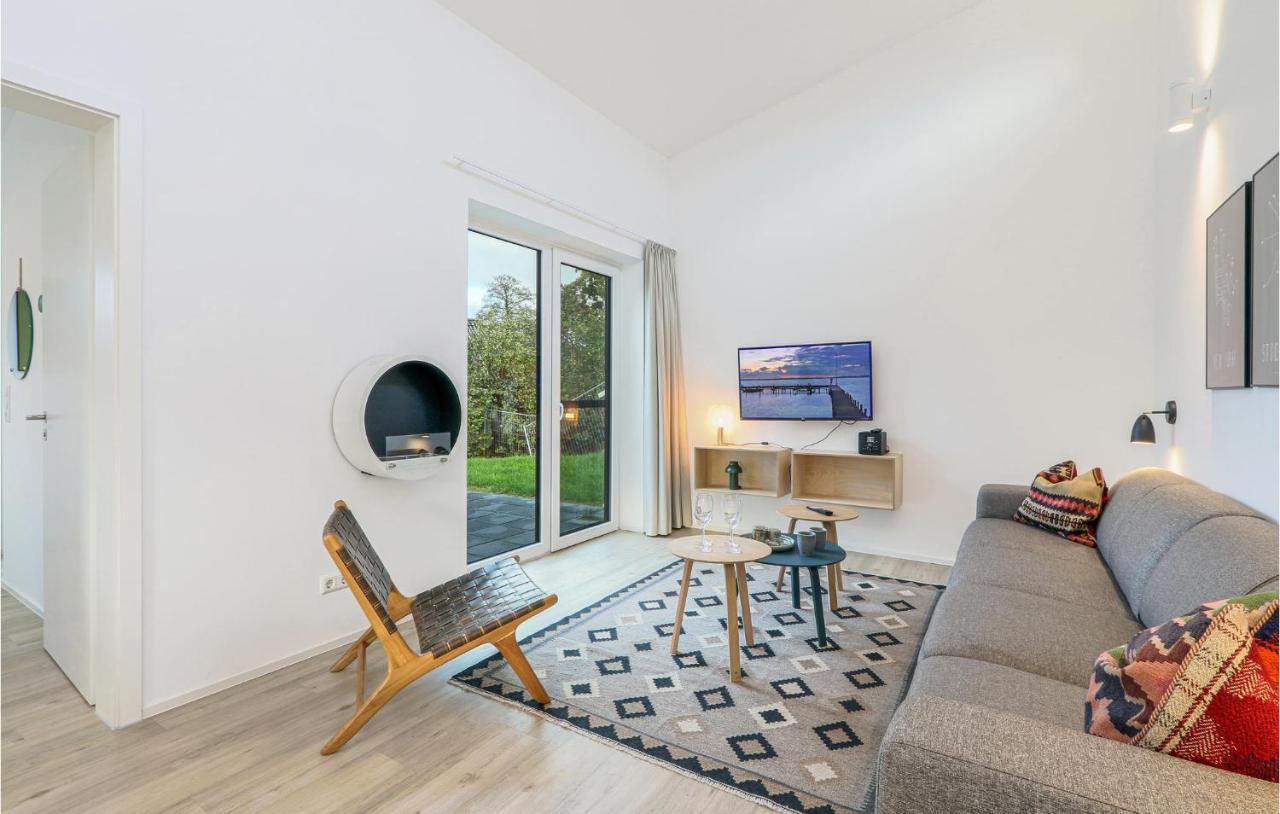 Gorgeous Home In Lembruch-Duemmer See With Kitchen Luaran gambar