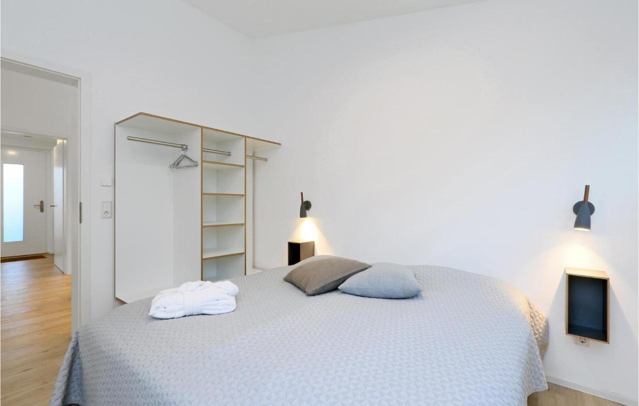 Gorgeous Home In Lembruch-Duemmer See With Kitchen Luaran gambar